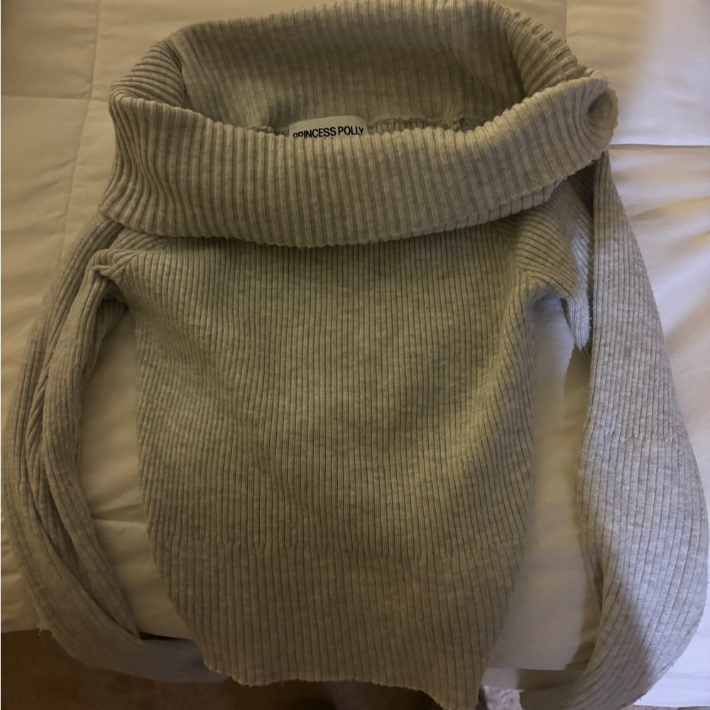 Off-Shoulder Grey Princess Polly Vintage Sweater XS nwot - Picture 4 of 5